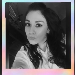 Meet your Posher, Diana